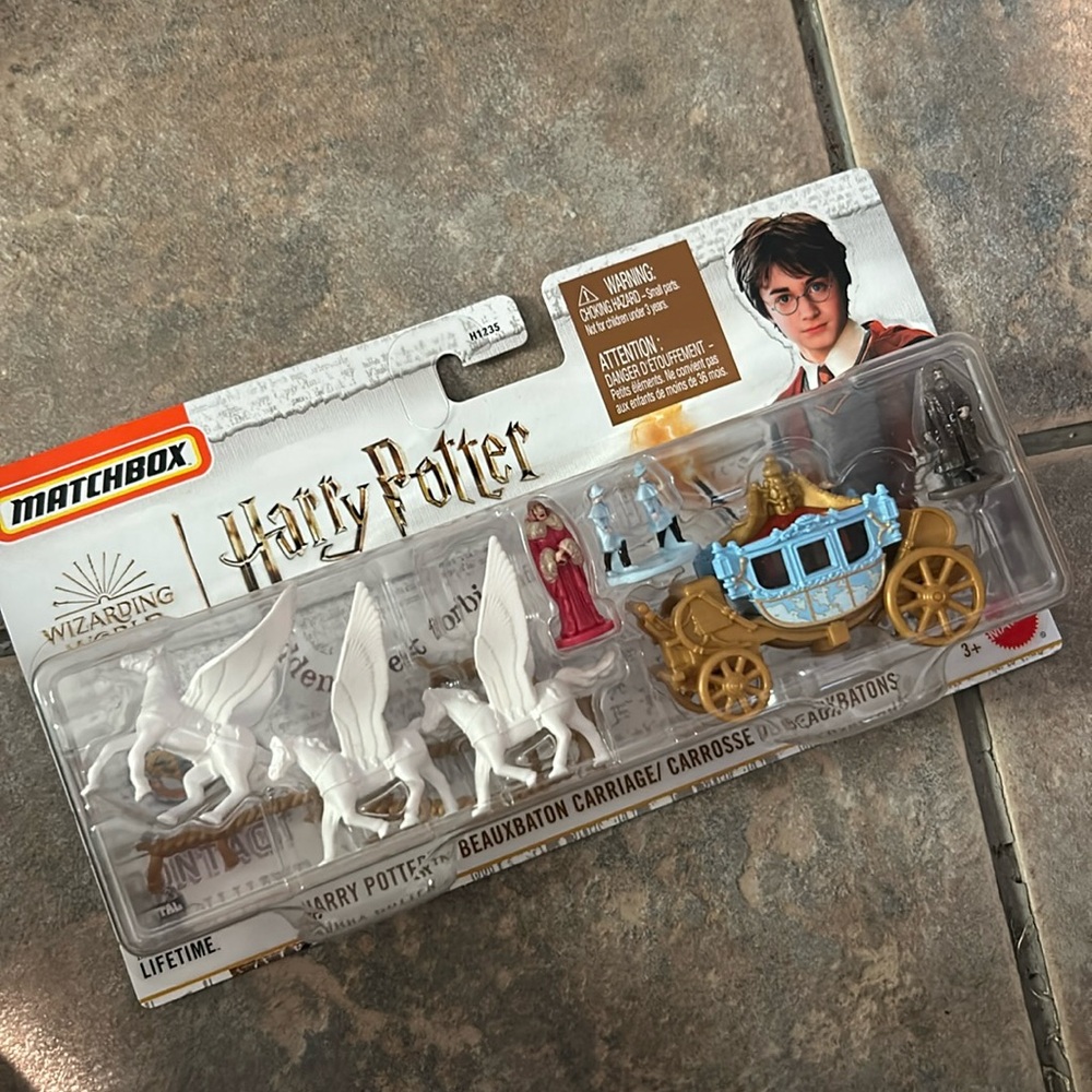 Matchbox Harry Potter beauxbaton carriage